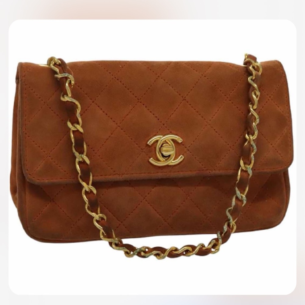 Chanel Tan Quilted Leather Shoulder Bag - Picture 2 of 16